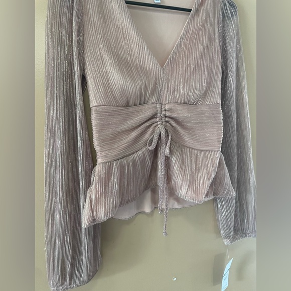 NWT Sparkle Blush Pink Blouse - Picture 2 of 5